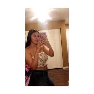 Meet your Posher, Reyna